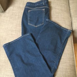 🌹Eddie Bauer Curvy Bootcut Jeans🌸